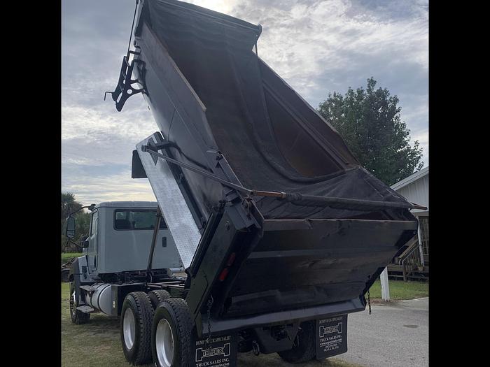 Used 2013 CATERPILLAR CT660