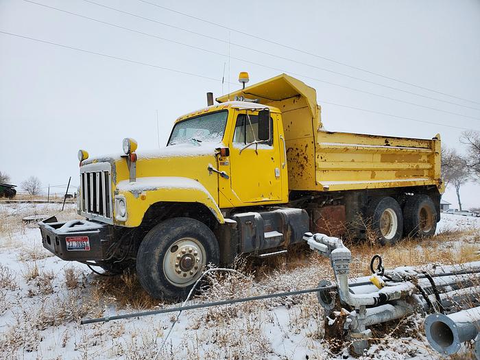Used 1986 International F2574 Dump Truck