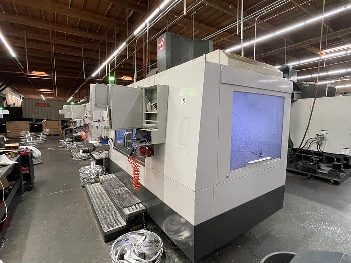 Used 2016 HAAS VF-6SS 4-Axis CNC Vertical Machining Center