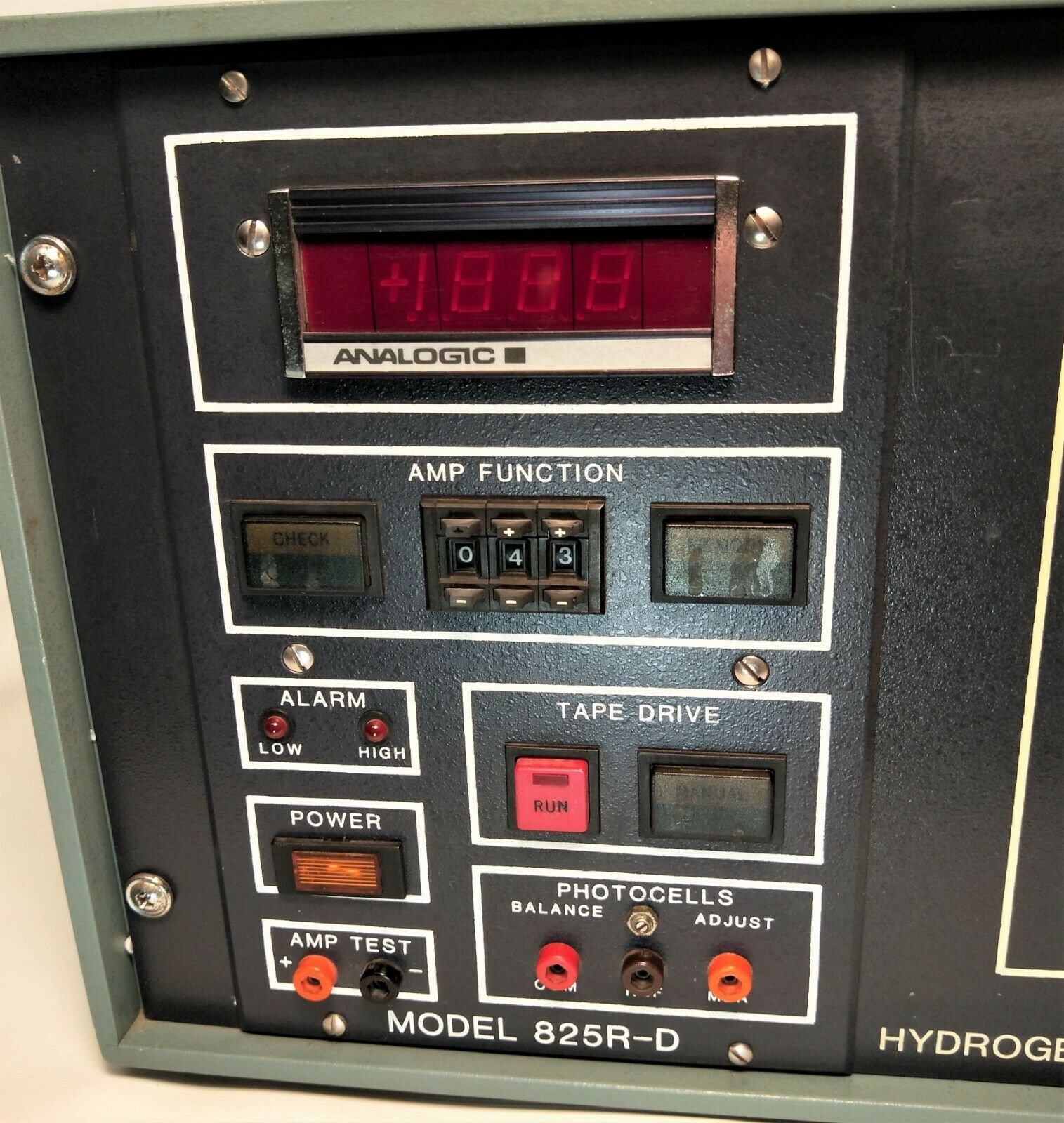 Used Tracor Atlas 825RD Hydrogen Sulfide Gas Analyzer for Sale at