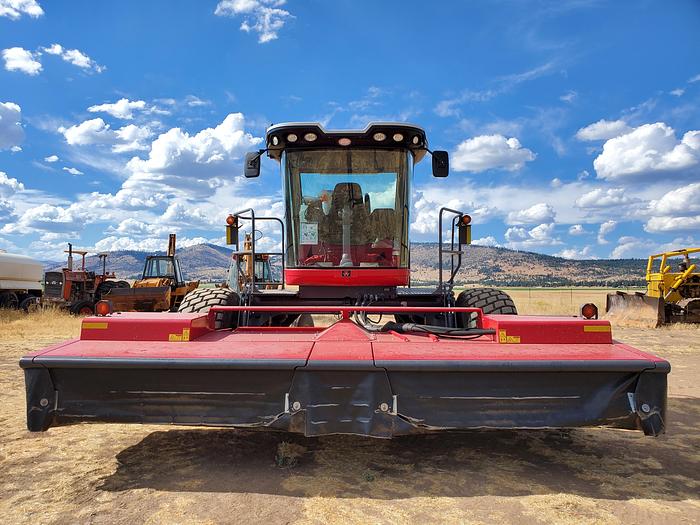 Used ** 800 Hrs ** 2014 Massey Ferguson WR9760 Rotary Windrower