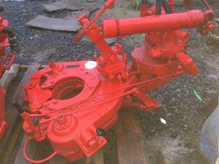 Used BJ Hughes Tubing Tongs