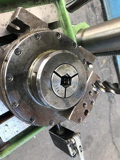 Usato TRAPANO A COLONNA CON DISPOSITIVO DI MASCHIATURA FINO M12