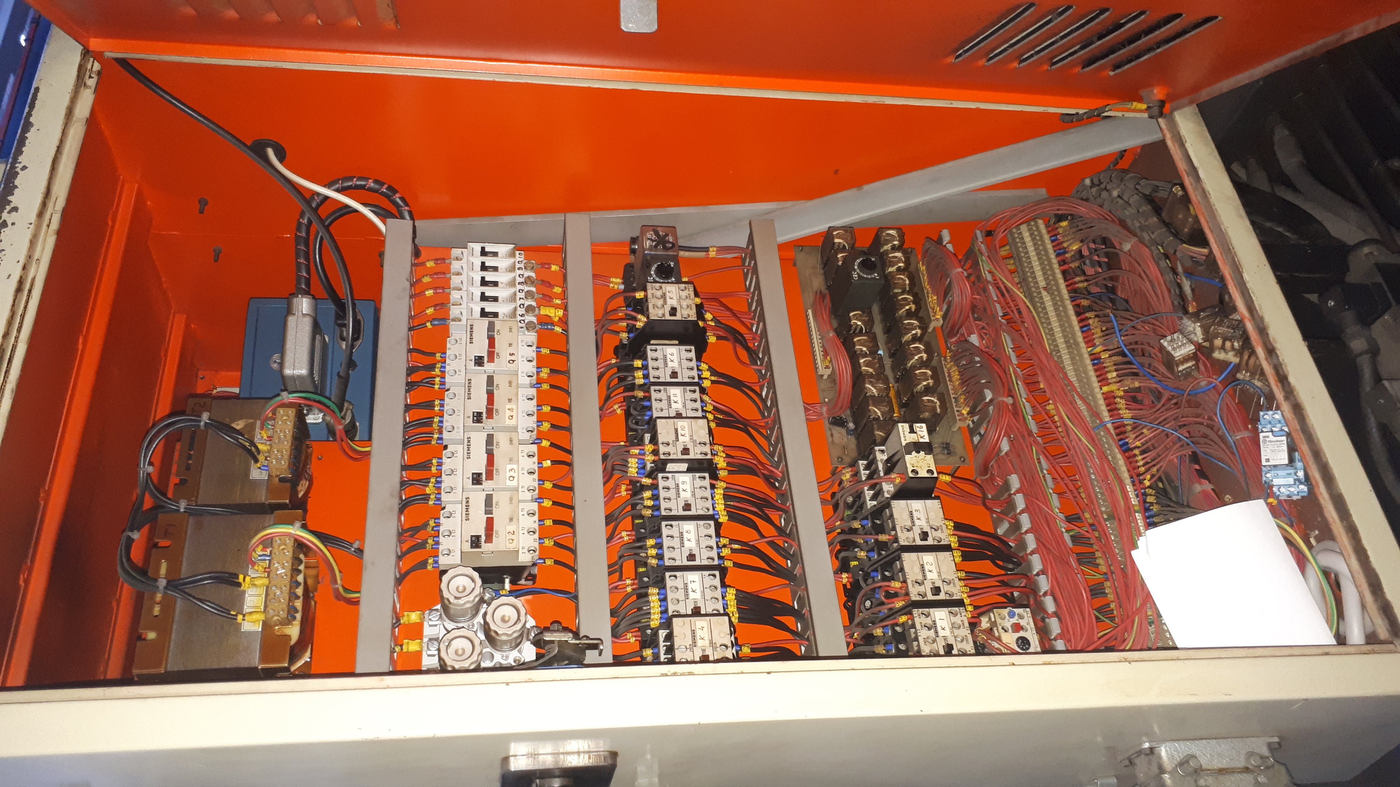 Used GIORIA RH-N 1000 - rettificatrice universale interni / esterni