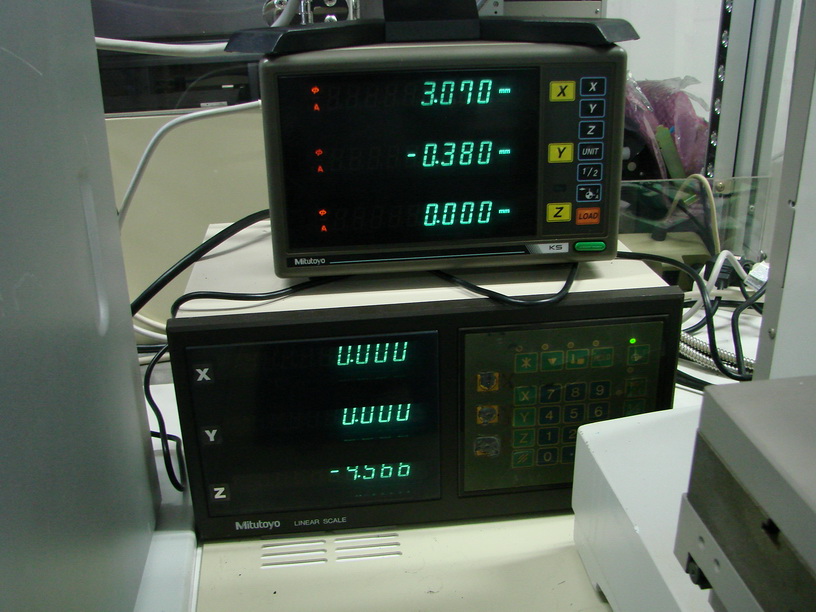 Used Hisomet  11  DH11  XYZ Measurment Microscope