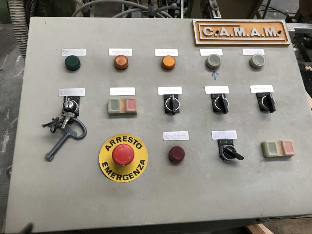 Usato Fresatrice smussatrice automatica per teste di gambe o elementi tondi