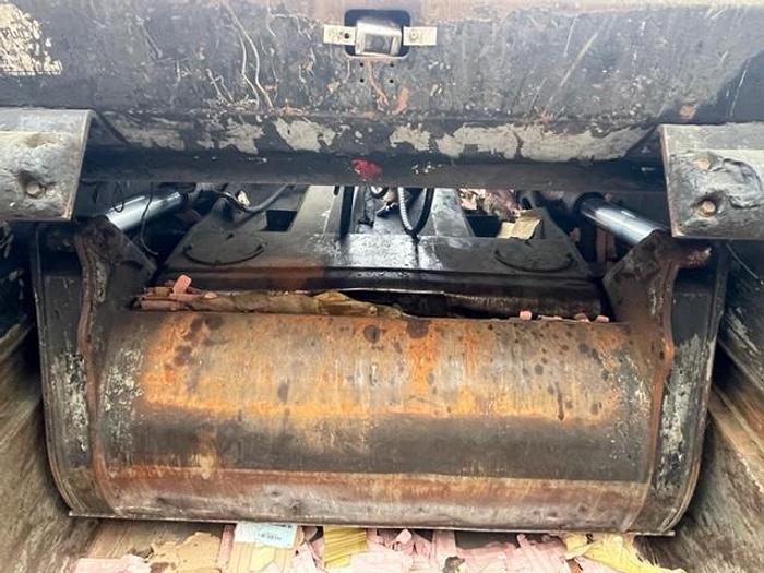 Used 2007 Mack MR 690 sx Rear Load Garbage Truck
