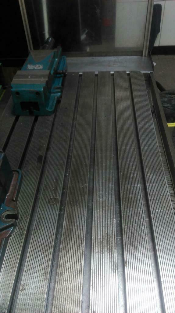 Usado 1990 MAHO MH-C 900