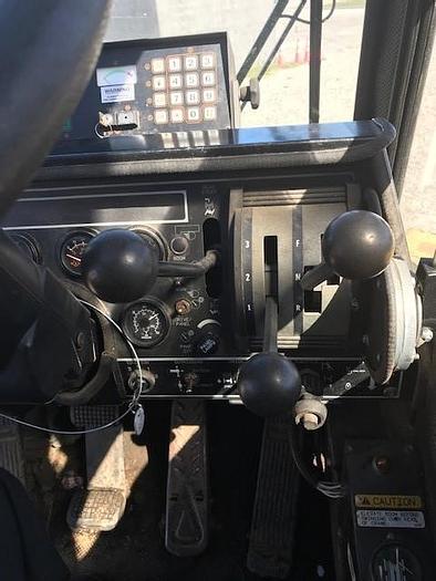 Used 1996 GROVE RT528C ALL TERRAIN 28 TON CRANE - C83851