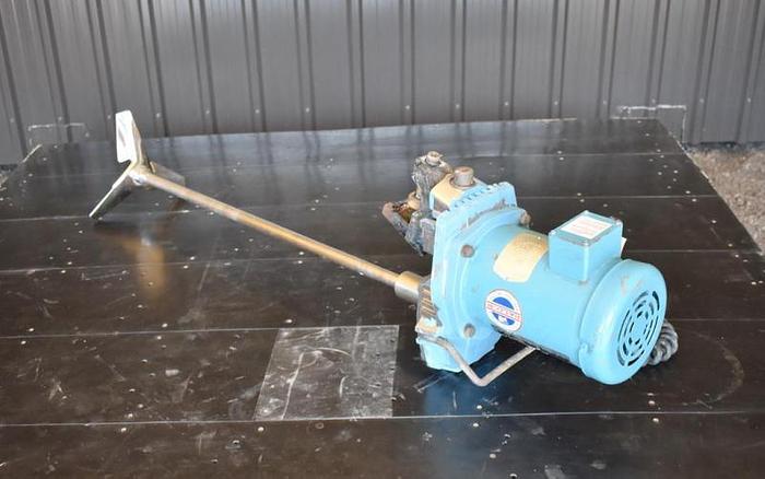 D'occasion USED CHEMINEER, CLAMP-ON MIXER, 1 HP