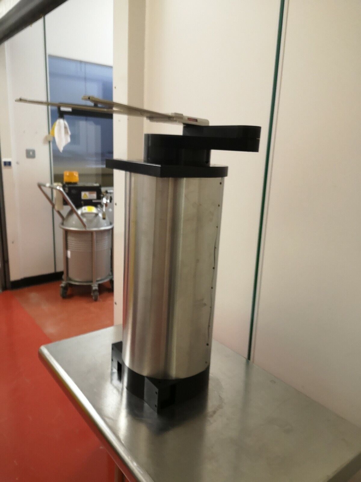 Used AMAT 0190-22248W