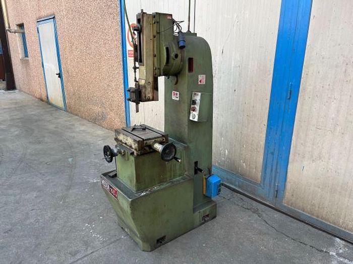 Usato STOZZATRICE CABE 150