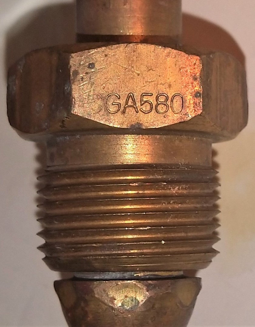 Used Matheson 3536-N/I Brass Gas Regulator - CGA 580