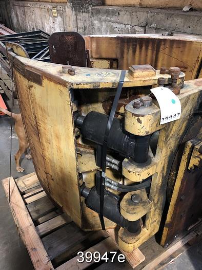 Used Cascade 72" Roll Clamp #39947