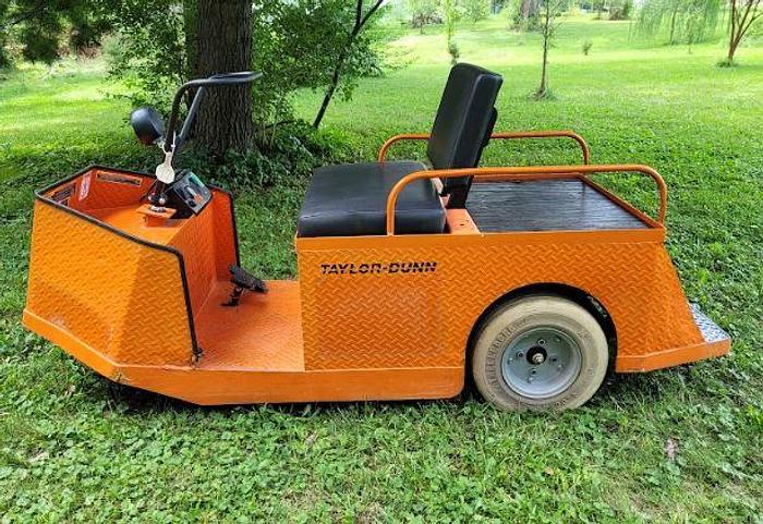 Used 2017 Taylor Dunn SS536