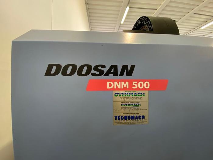 Usato CENTRO DI LAVORO VERTICALE DOOSAN DNM500