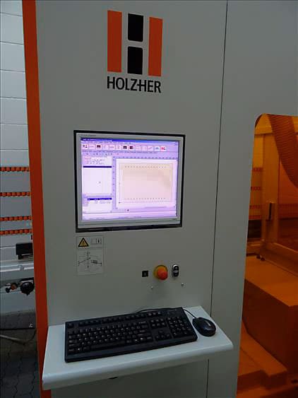 Used Holzher evolution 7405 - CNC Machining center