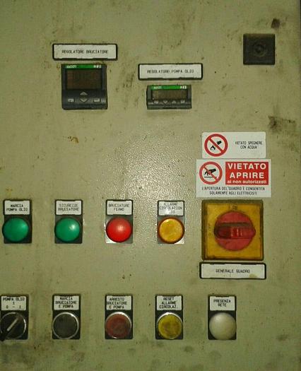 Usato Caldaia ad olio diatermico ad asse verticale, RIELLO 1000 Kcal/h.