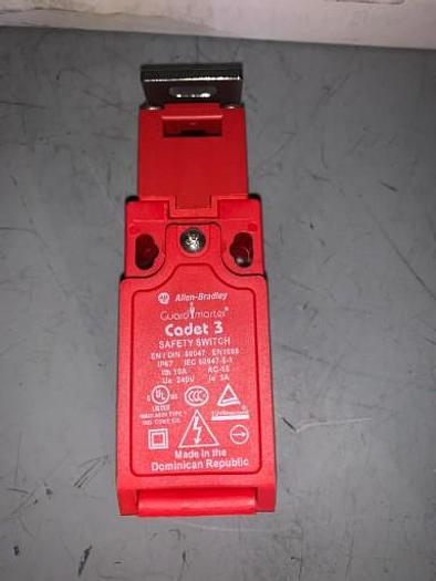 Safety Switch GUARDMASTER 440K-C21061 Cadet 3