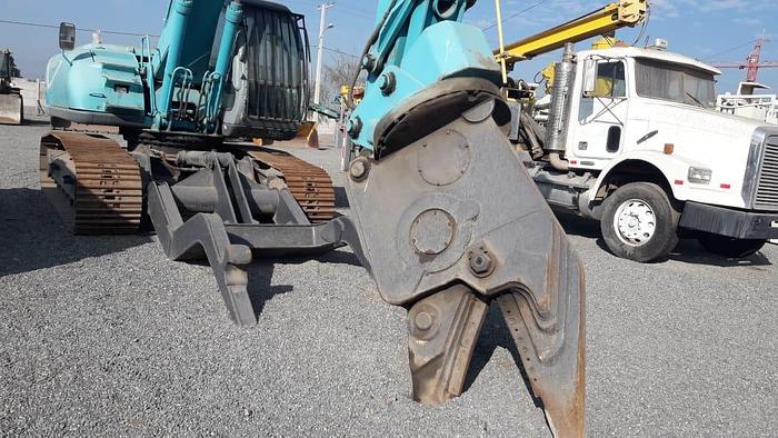 Usado 2003 KOBELCO SK200-3 CON CIZALLA