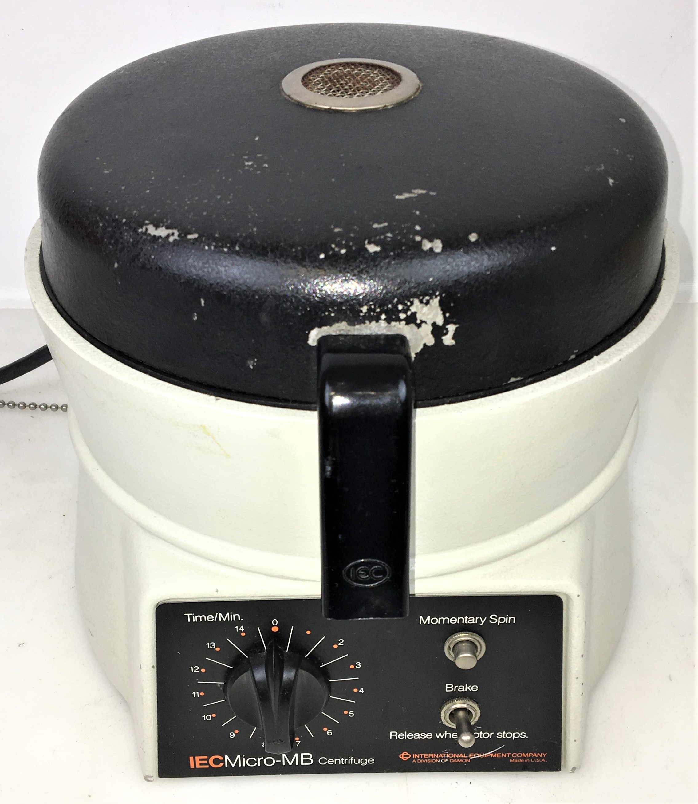 Used IEC Micro-MB Microcentrifuge with IEC 837 Rotor - 12 x 1.5 - 2mL