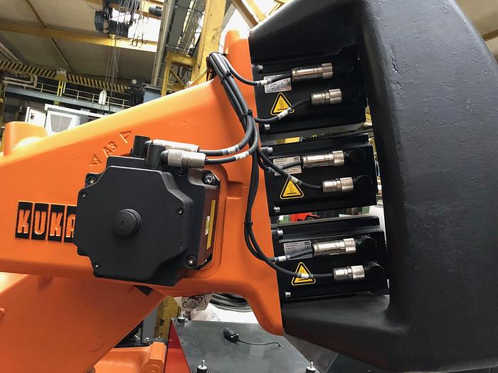 Gebraucht 2000 INDUSTRIEROBOTER KUKA VKR 200L 150/2