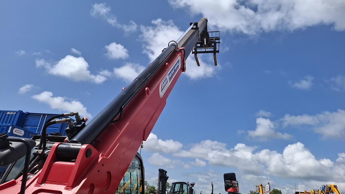 Used 2019 Manitou MT932