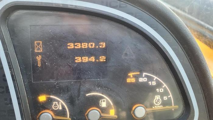 Used 2016 JCB 540-140