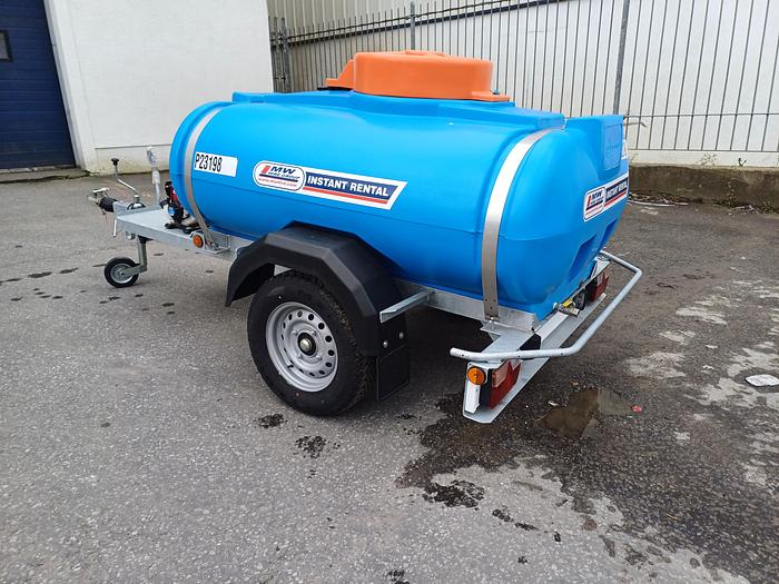 Used ROAD TOW WATER BOWSER 1125 c/w PETROL PUMP & SPRAY BAR