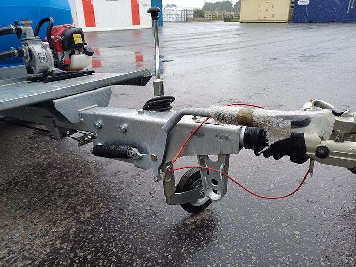 Used ROAD TOW WATER BOWSER 1125 c/w PETROL PUMP & SPRAY BAR