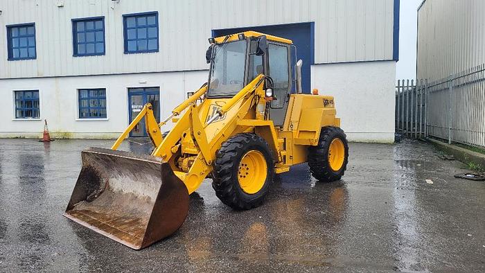Used JCB 425