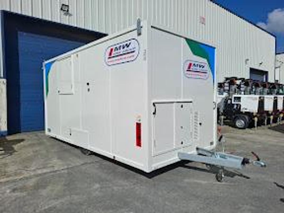 ECOSMART 16ft Towable Welfare Unit