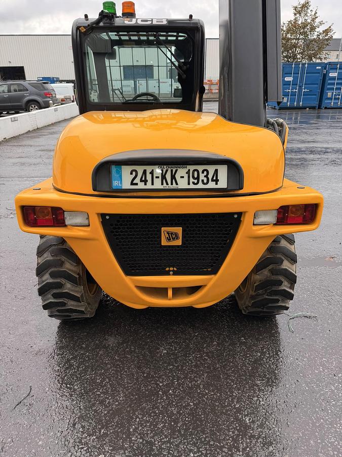 Used JCB 520-40