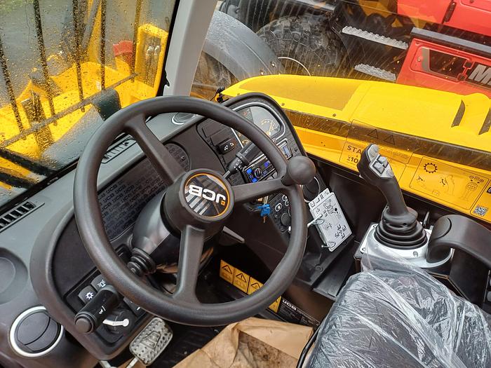JCB 540-170 (2023 New/Unused)