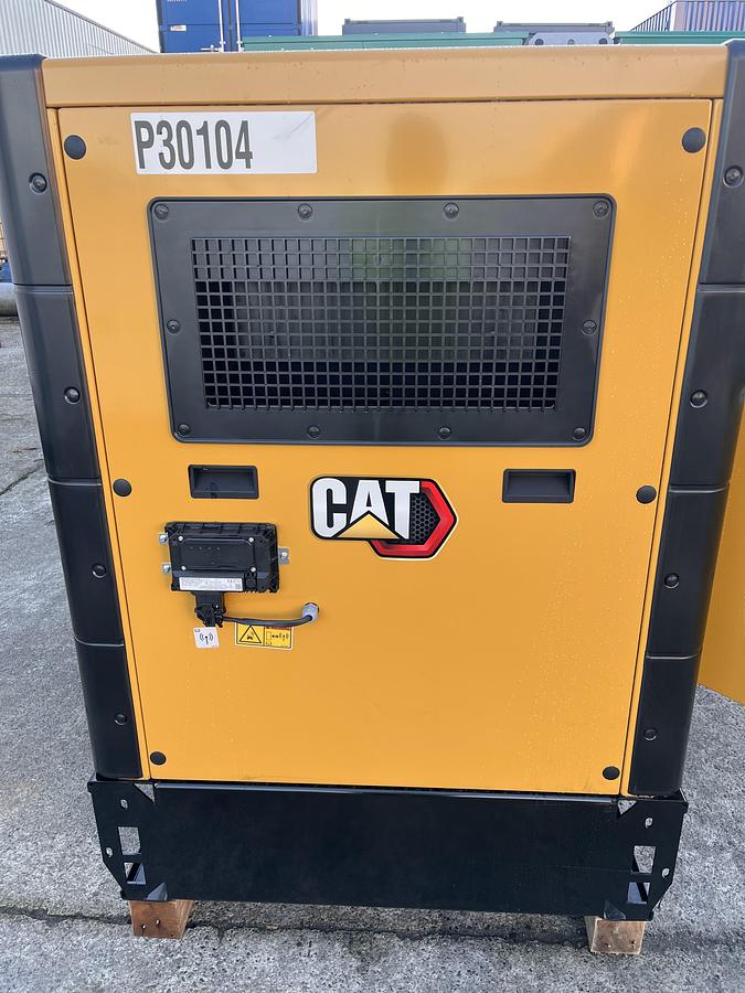 CAT DE88E0 Generator