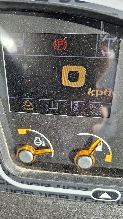 2023 JCB 531-70