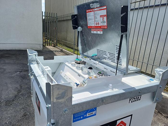 Western bunded fuel tank 10TCG-GLB