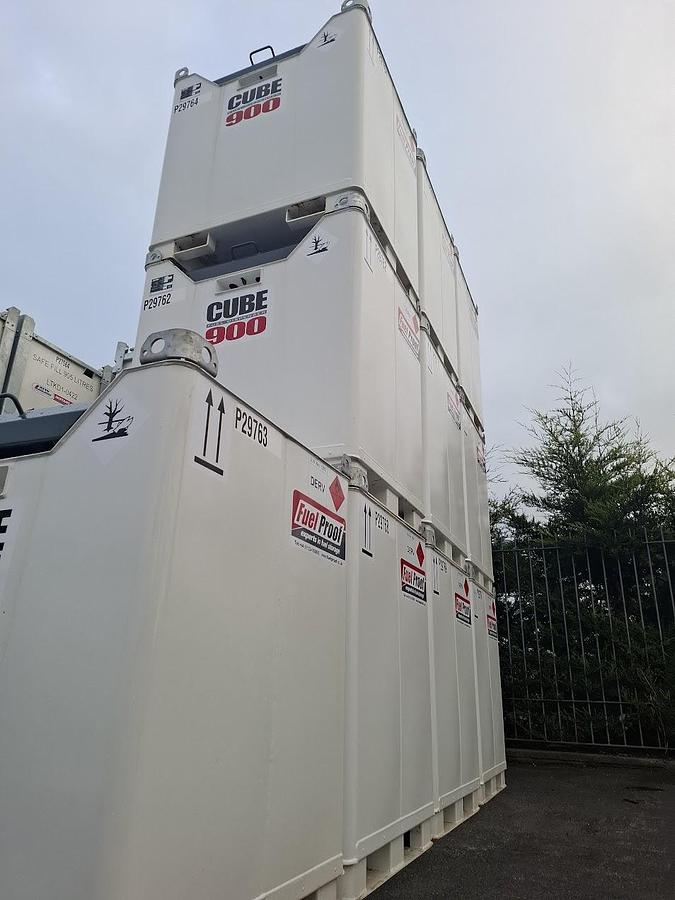 Fuel Proof 900L cube