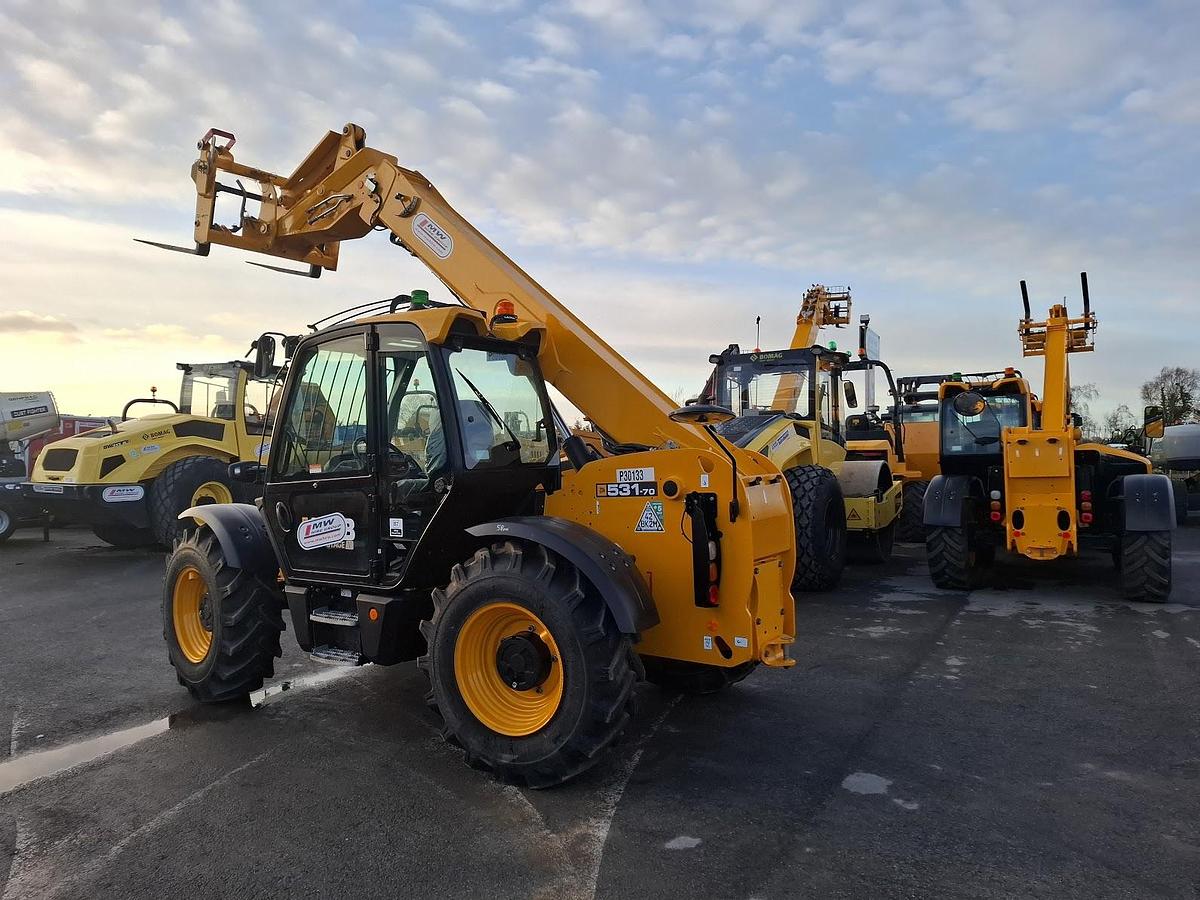 2023 JCB 531-70