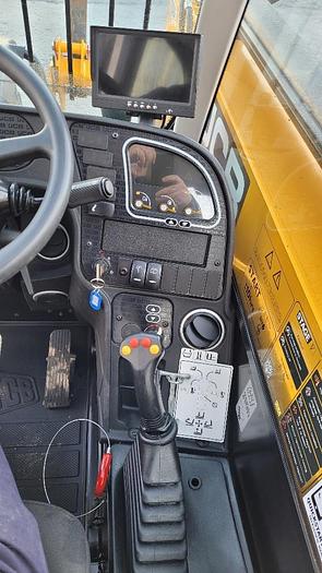 Used 2022 JCB 535-95