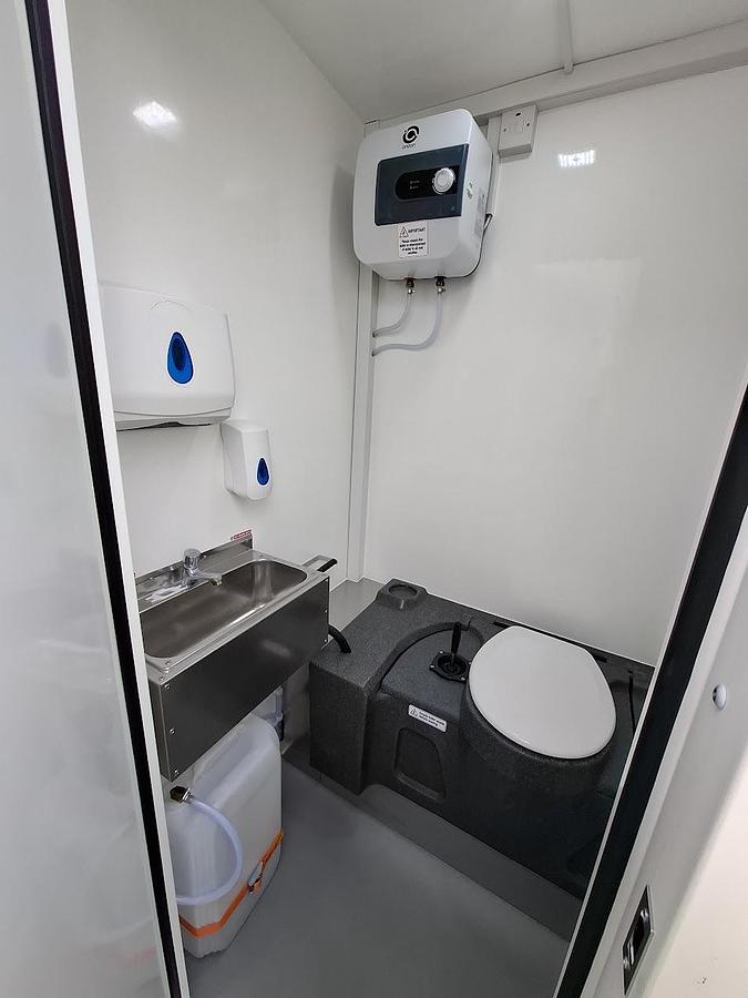 ECOSMART 16ft Towable Welfare Unit