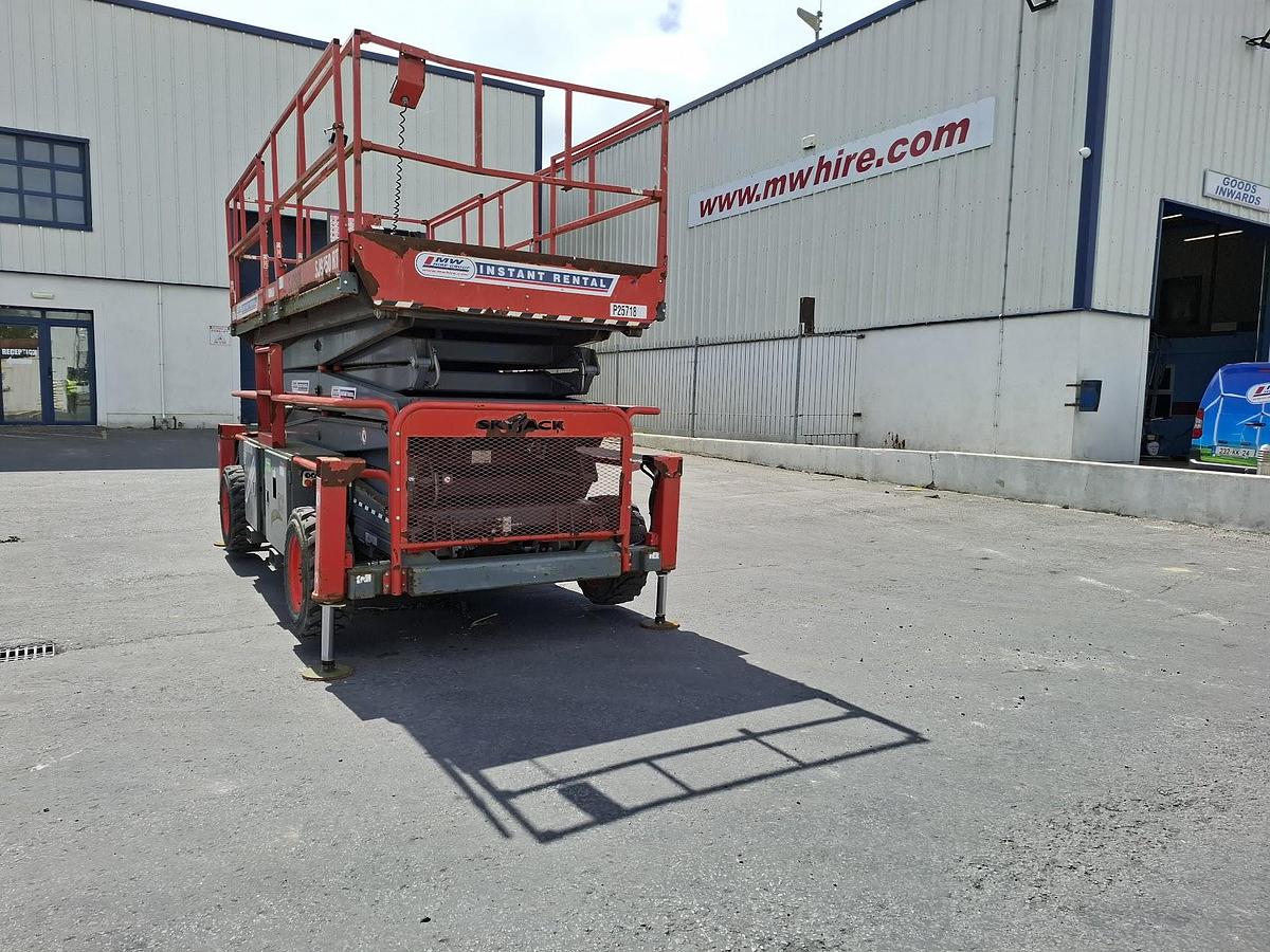 Used Skyjack SJ9250RT