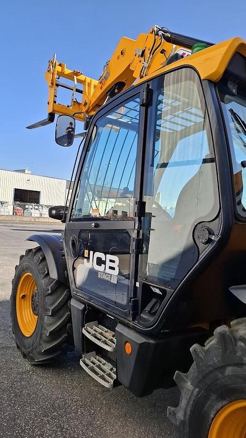 Used JCB 535-95
