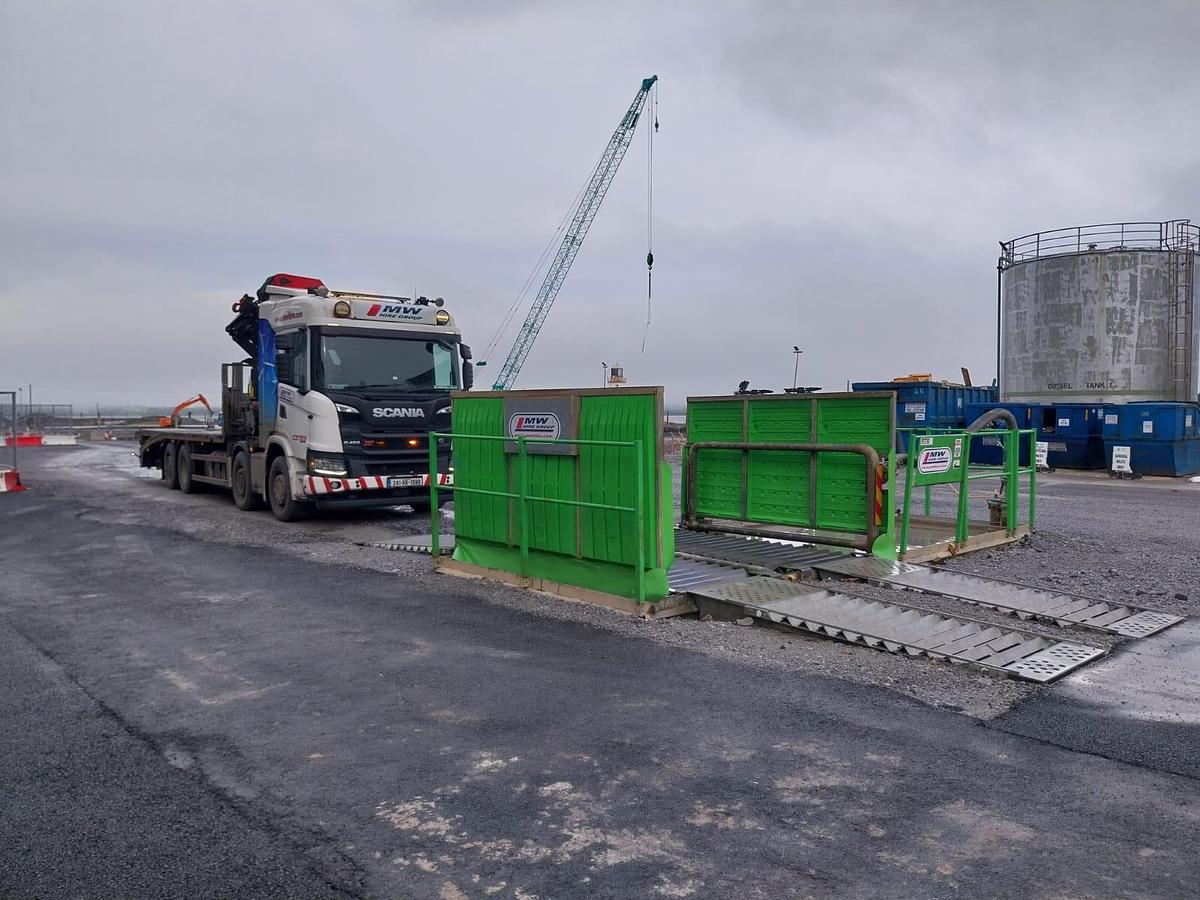 Cross Powered Wheel Wash System