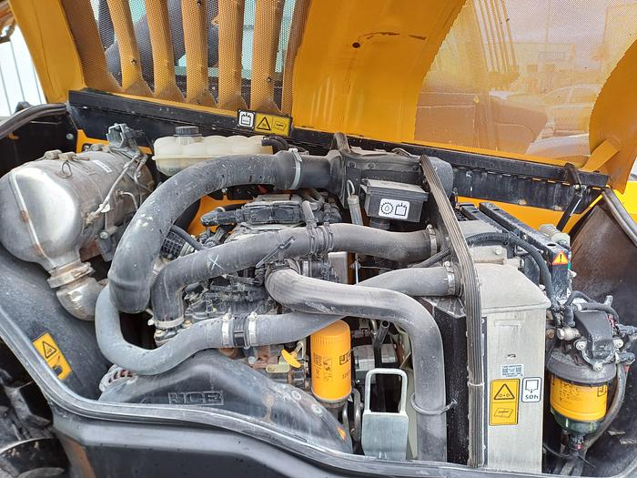 Used JCB 540-200
