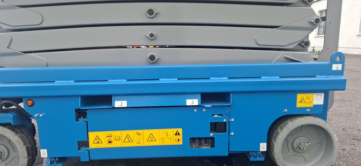 Used genie 3246