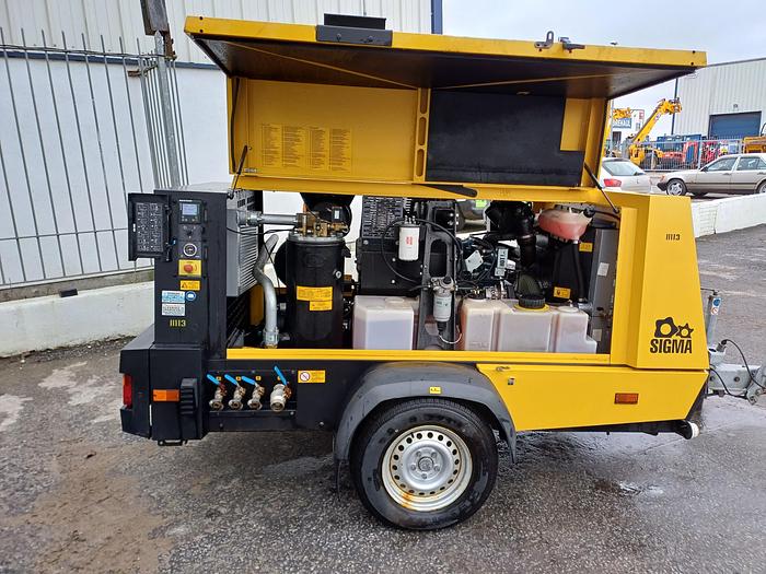 Used Kaeser HPC Mobilair M82