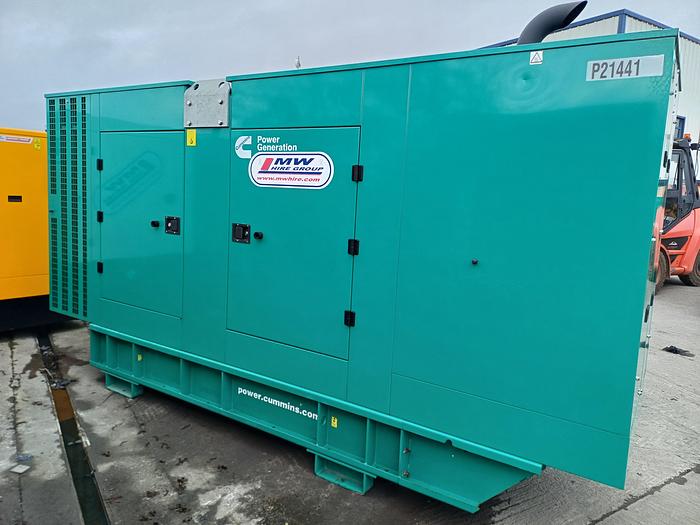 Used 2021 CUMMINS C220D5E