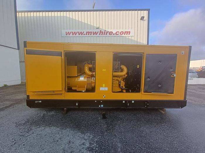 CAT 715 KVA Silent Generator