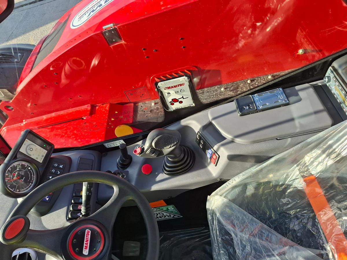Manitou MT930H Telehandler